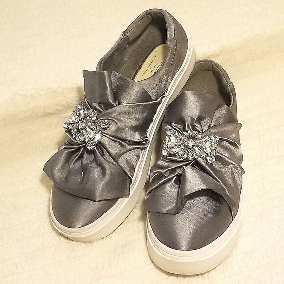 Kenneth Cole New York Kids Sneakers - Picture 1 of 9